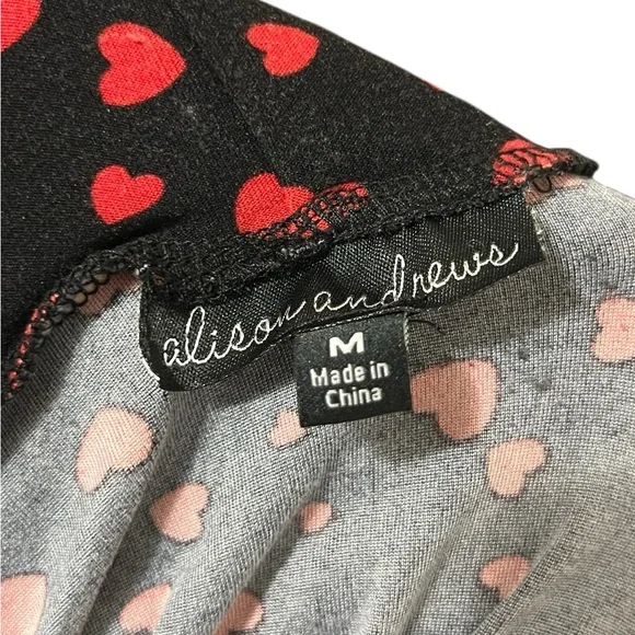 Elegant Black and Red Polka Dot Turtleneck Blouse - Picture 9 of 9